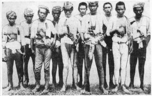 Above: Filipino Moro warriors armed with blades